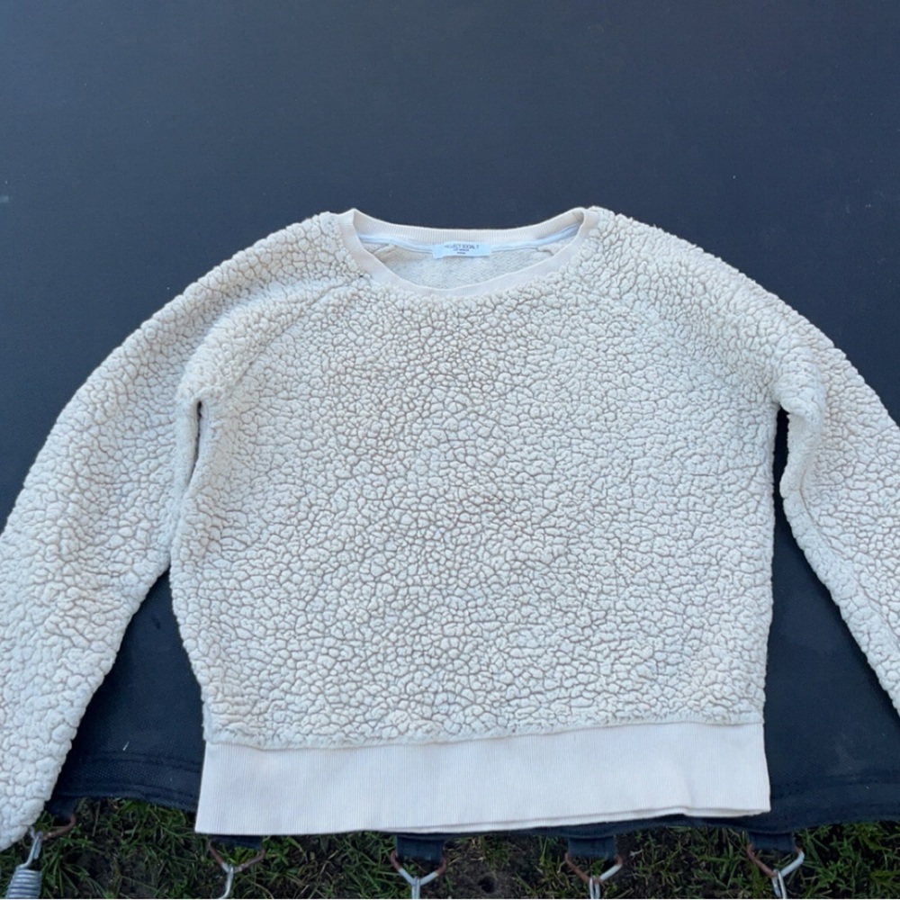 Cream white sweater